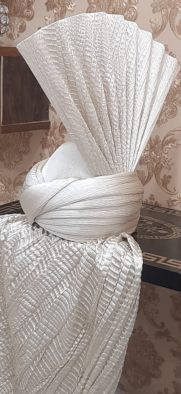 Elegant crush silk Headwear for Groom