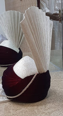 Aitcheson style maroon terbon.