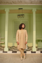 Classic Groom’s open style