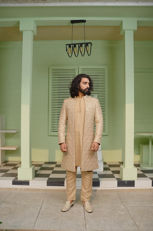 Classic Groom’s open style